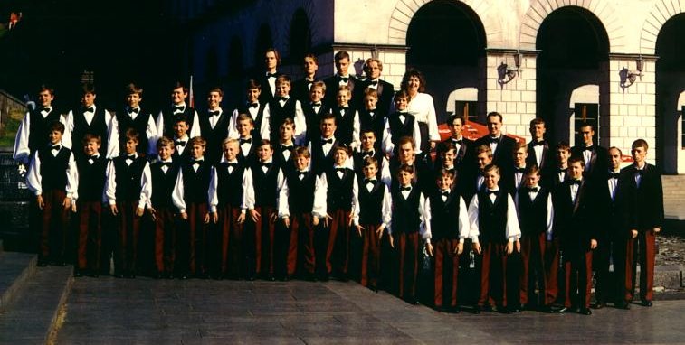 REVUTSKY BOYS' CHOIR